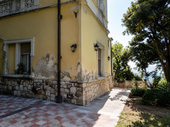 villa esterna